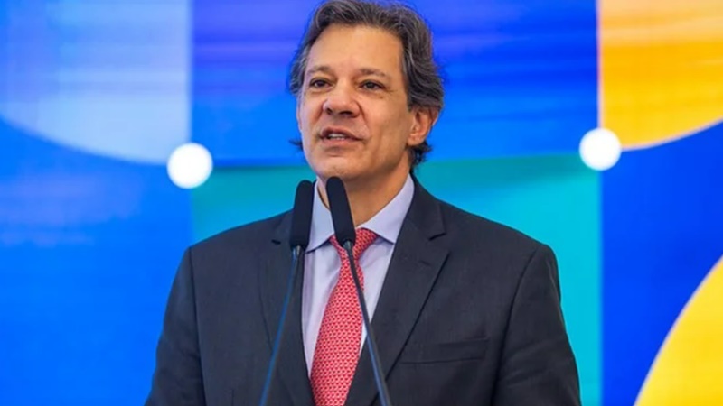 Haddad, Ministro da fazenda, prevê queda na inflação em 2025
