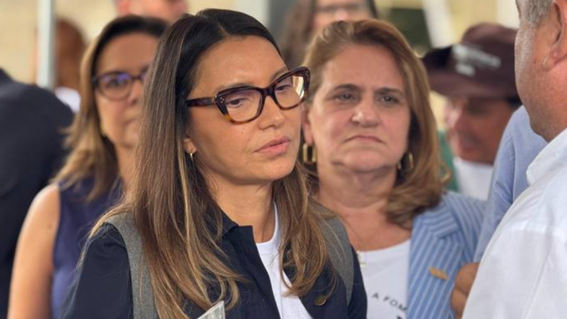 Janja em Petrolina: ausência de lideranças locais surpreende