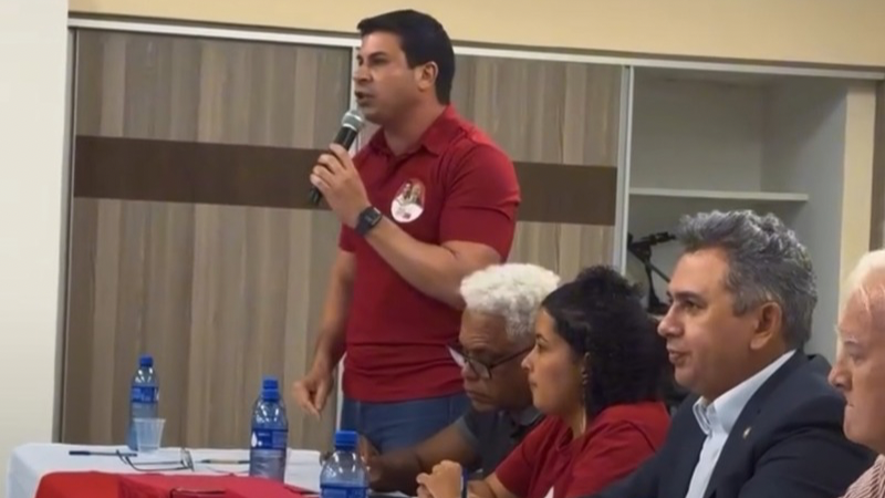 Carlos Veras reforça a importância de consolidar a identidade petista e promover unidade entre militantes em debate do PED-2025 em Pernambuco