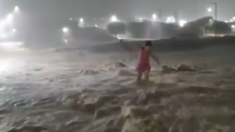 Chuvas causam alagamentos e transtornos em Santa Cruz do Capibaribe