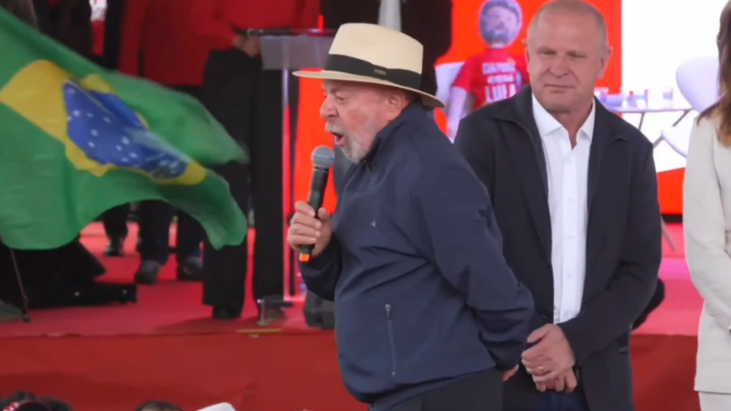 Vídeo de Lula relembrando programas de governo viraliza nas redes