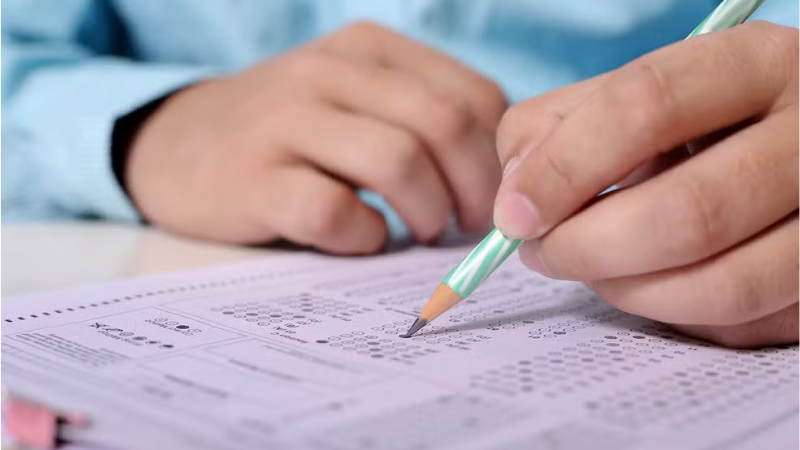 Câmara abre concurso com 184 oportunidades e remuneração acima de R$ 32 mil
